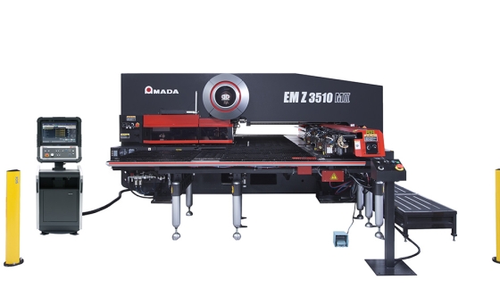 Combinazione di punzonatura laser Amada