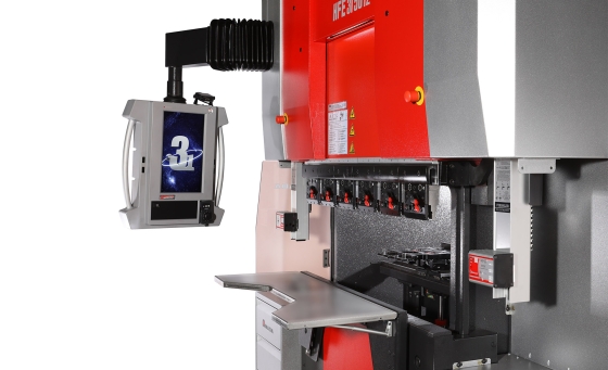 Pressa piegatrice Amada